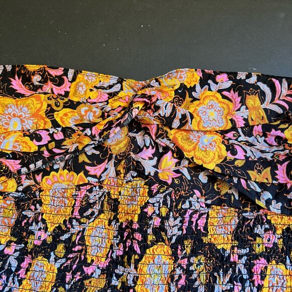 Free People Women's Black Floral Crop-top OB1213368 large - Picture 4 of 9